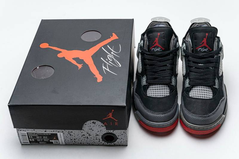 Air Jordan 4 Retro Off-White Bred