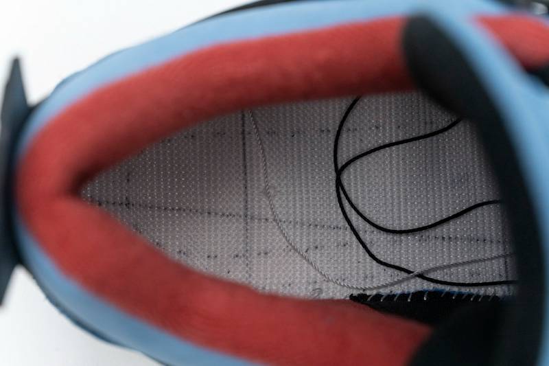 Air Jordan 4 Retro Travis Scott Cactus Jack