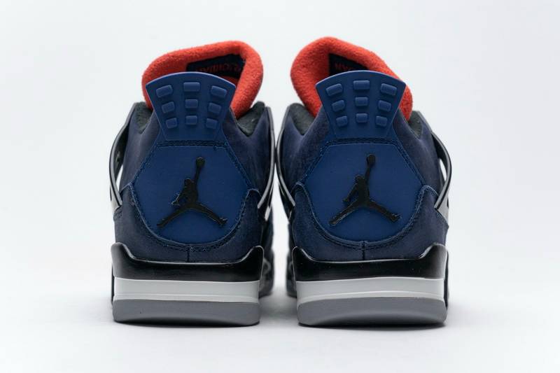 Air Jordan 4 Retro Winterized