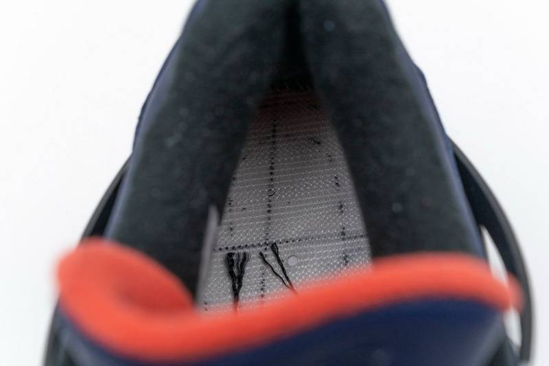 Air Jordan 4 Retro Winterized