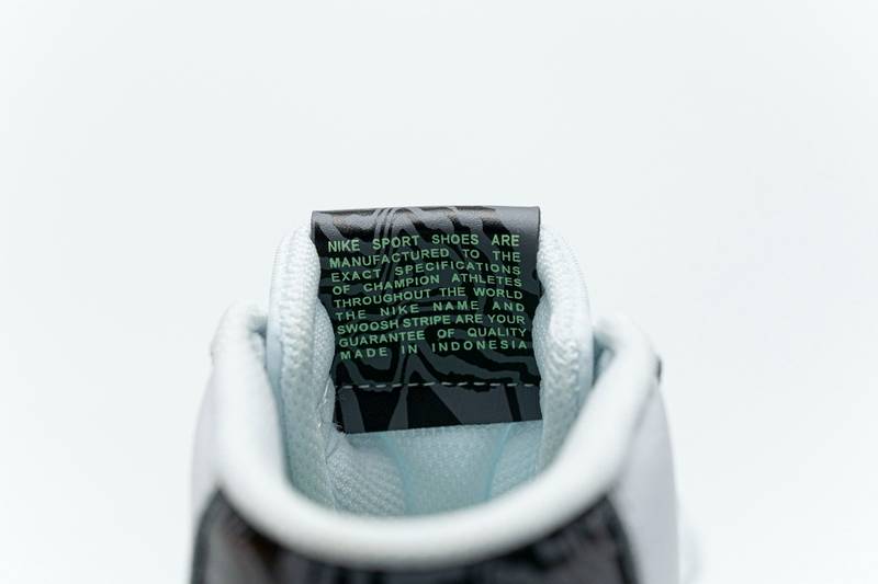 Nike Blazer Mid 77 SE GS Double Swoosh White Vapor Green