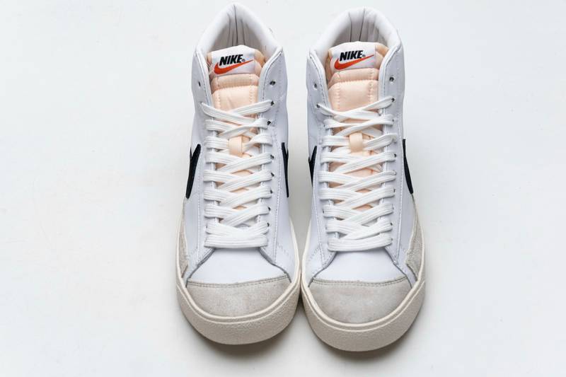 Nike Blazer Mid ’77 Black White