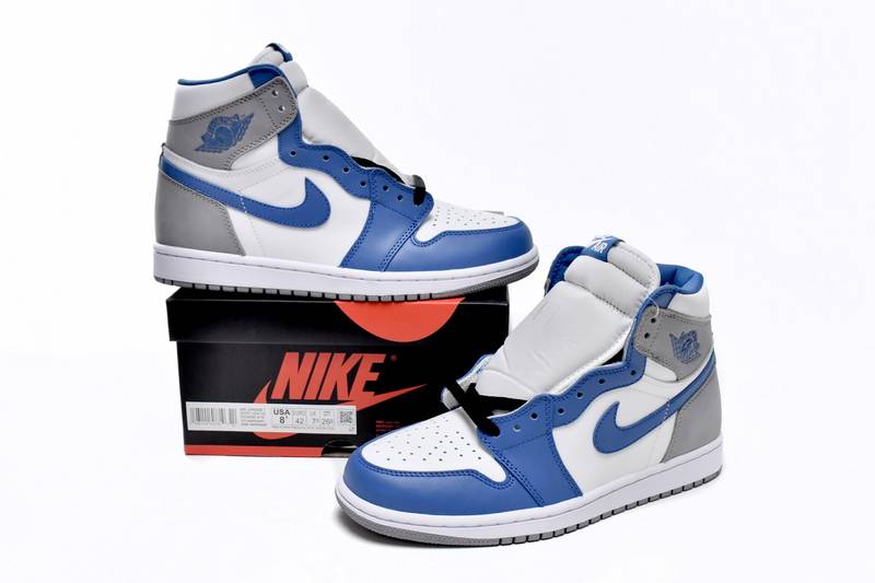 Air Jordan 1 Retro High OG True Blue