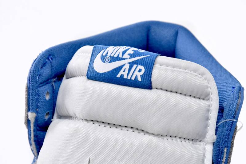 Air Jordan 1 Retro High OG True Blue