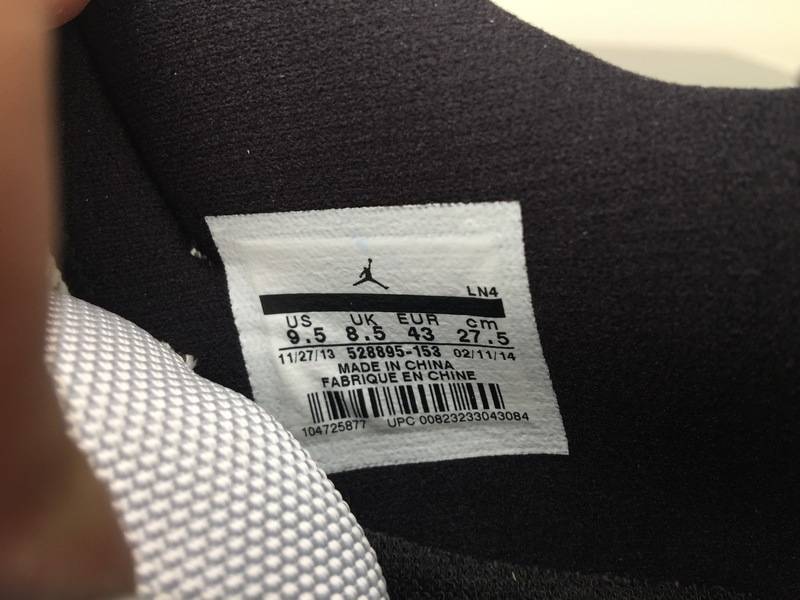 Air Jordan 11 Low Concord