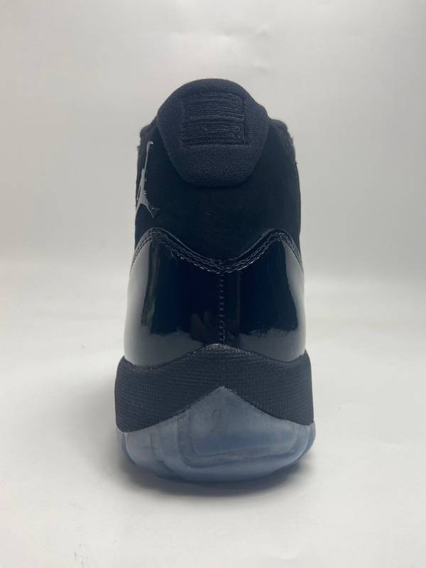 Air Jordan 11 Retro Cap and Gown