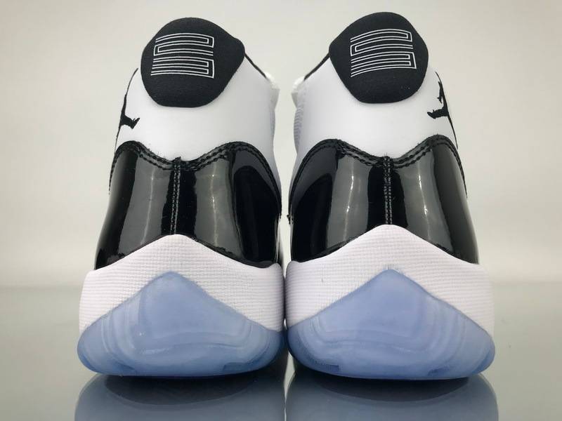 Air Jordan 11 Retro Concord(2011)