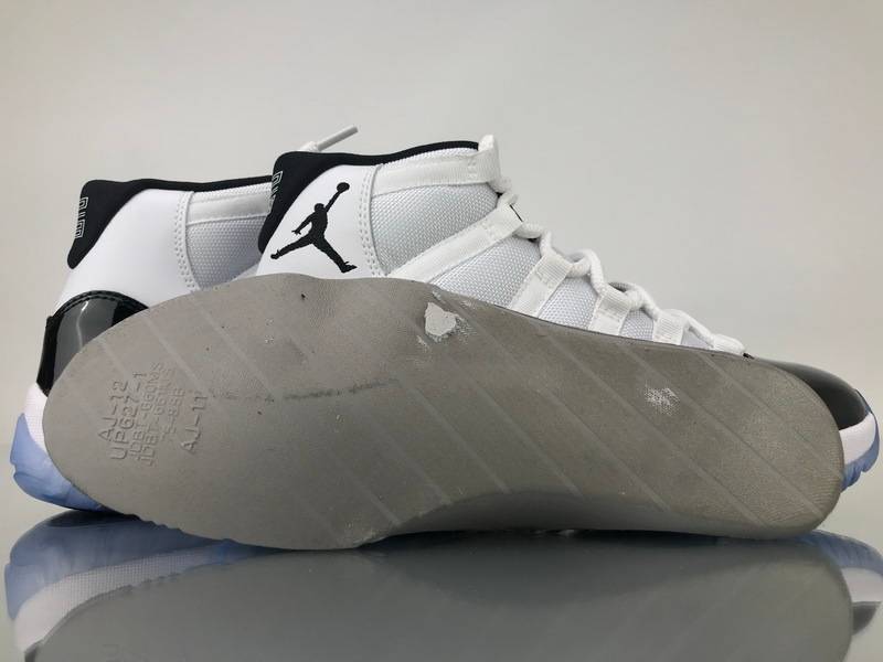 Air Jordan 11 Retro Concord(2011)