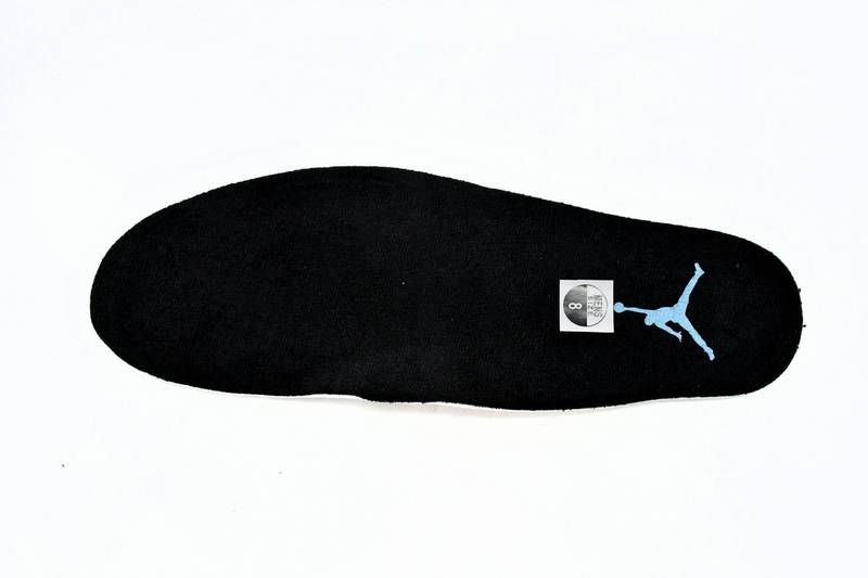 Air Jordan 11 Retro Legend Blue