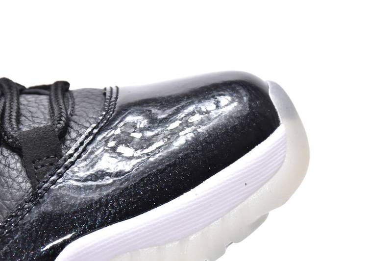 Air Jordan 11 Retro Low 72-10
