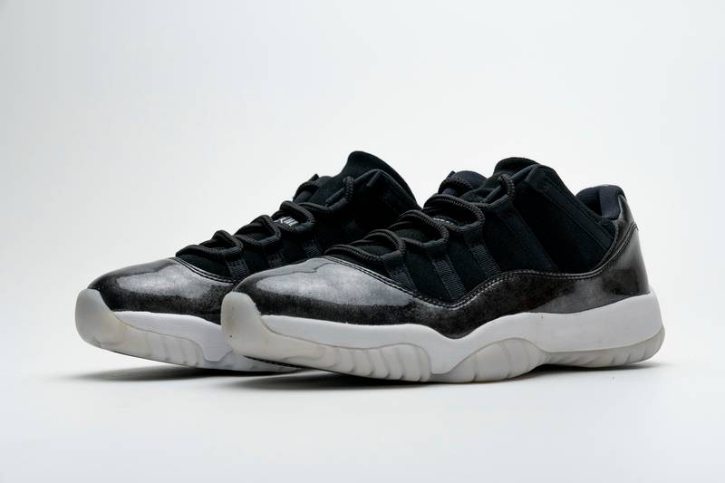 Air Jordan 11 Retro Low Barons