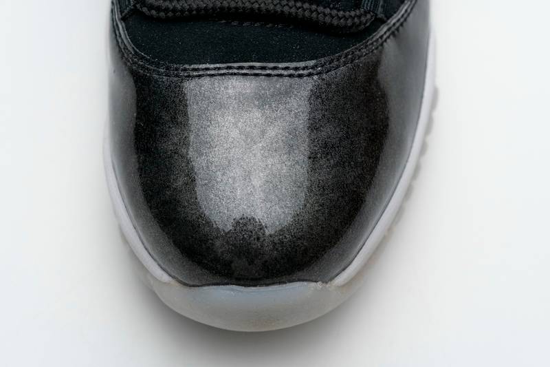 Air Jordan 11 Retro Low Barons