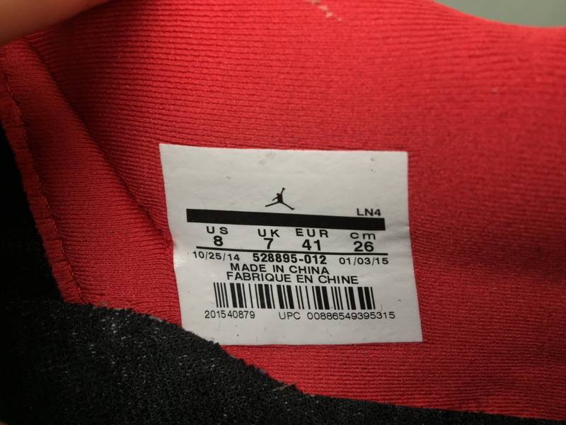 Air Jordan 11 Retro Low Bred