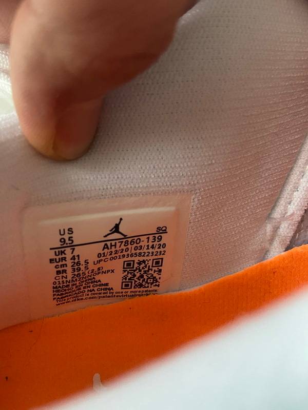 Air Jordan 11 Retro Low Bright Citrus (W)