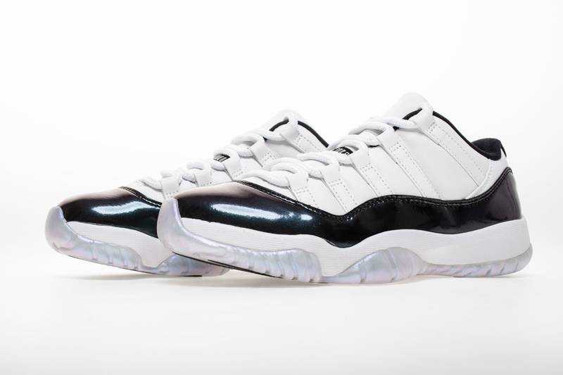 Air Jordan 11 Retro Low Iridescent