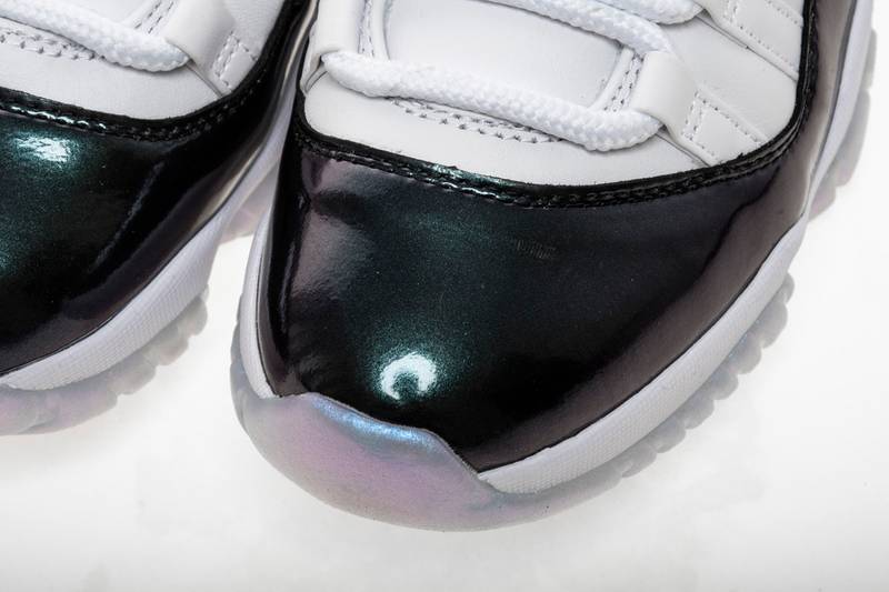 Air Jordan 11 Retro Low Iridescent