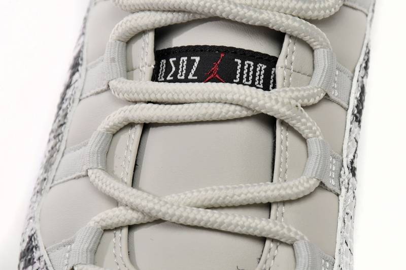 Air Jordan 11 Retro Low Snake Light Bone