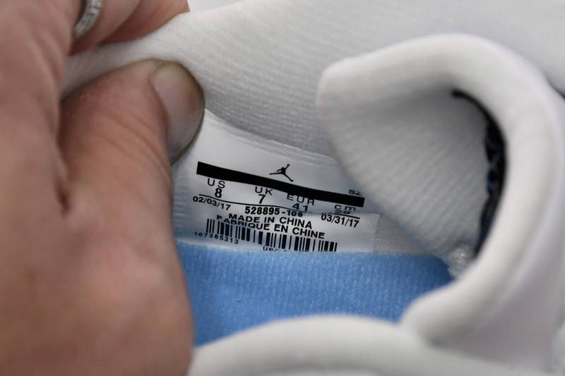 Air Jordan 11 Retro Low University Blue