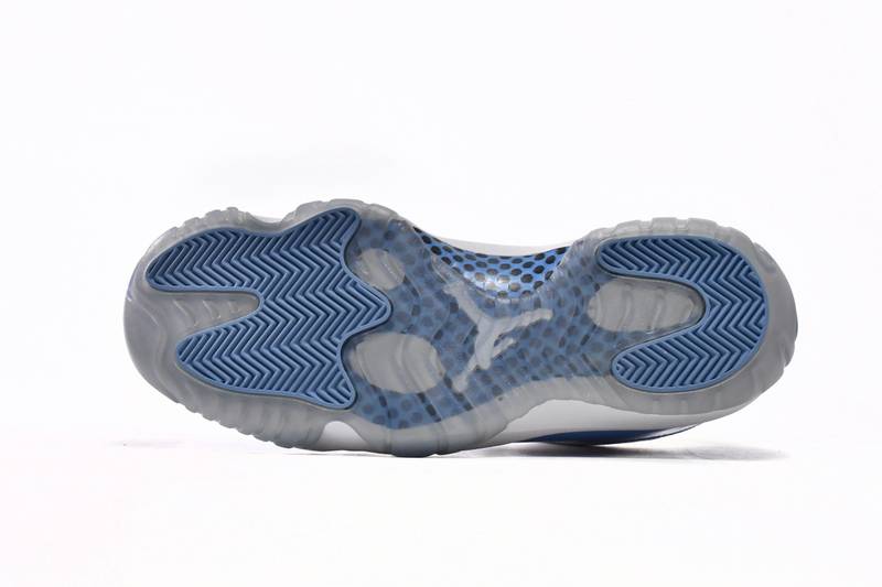 Air Jordan 11 Retro Low University Blue