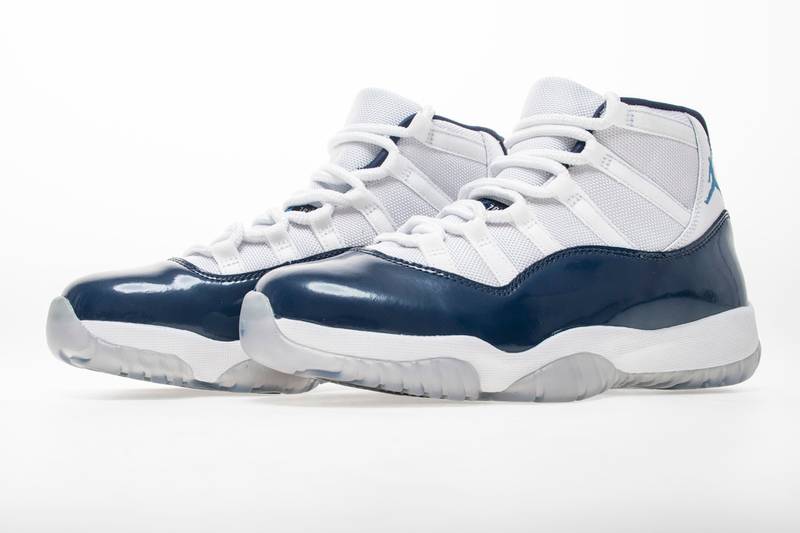 Air Jordan 11 Retro Midnight Navy
