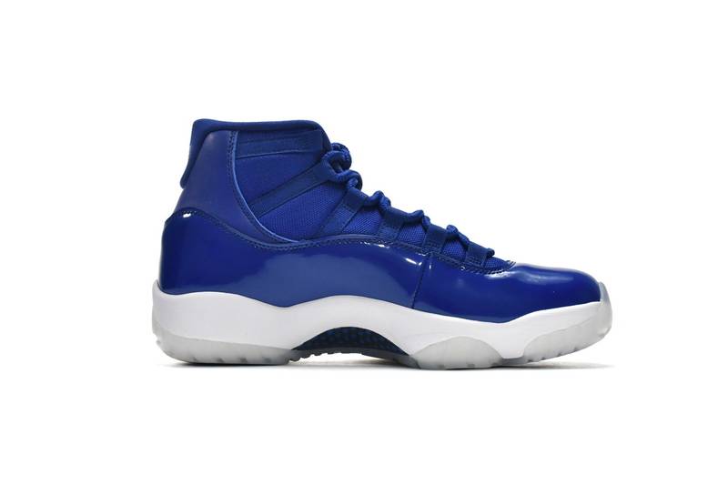 Air Jordan 11 Retro Midnight Navy White