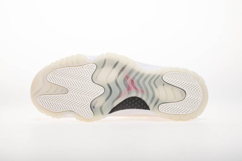 Air Jordan 11 Retro Platinum Tint
