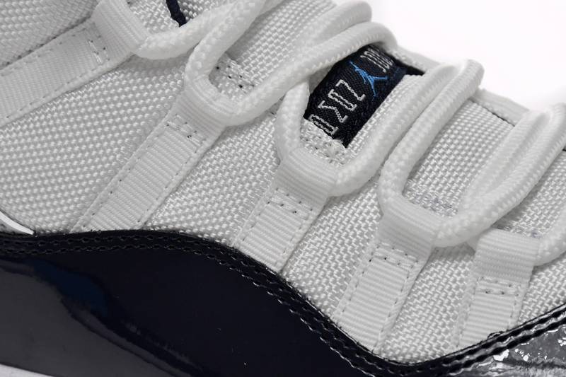 Air Jordan 11 Retro UNC Win Like 82