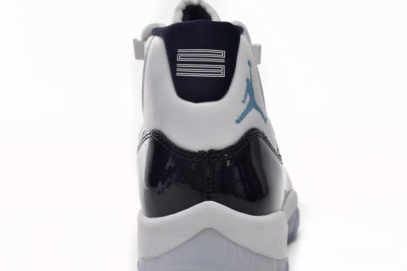 Air Jordan 11 Retro UNC Win Like 82