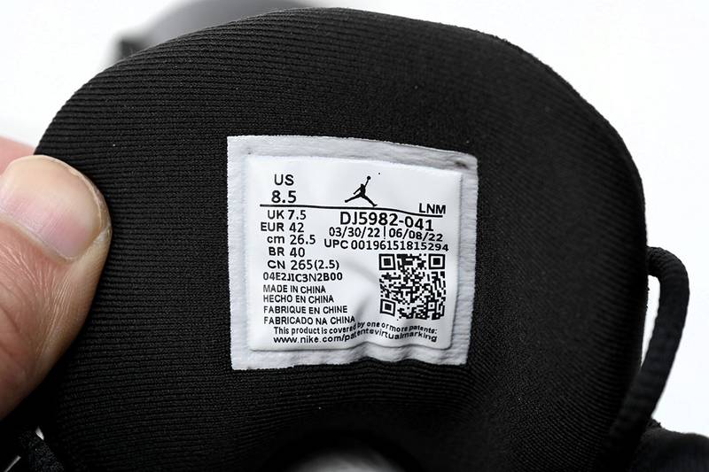 Air Jordan 13 Retro Black University Blue
