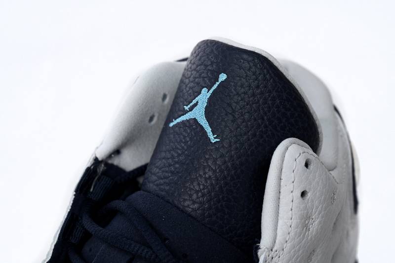 Air Jordan 13 Retro Obsidian Powder Blue White