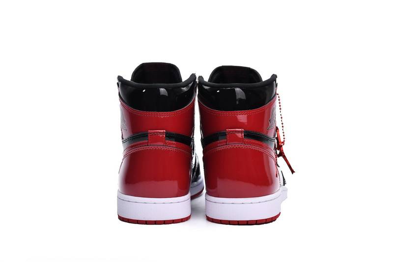 Air Jordan 1 High OG Bred Patent