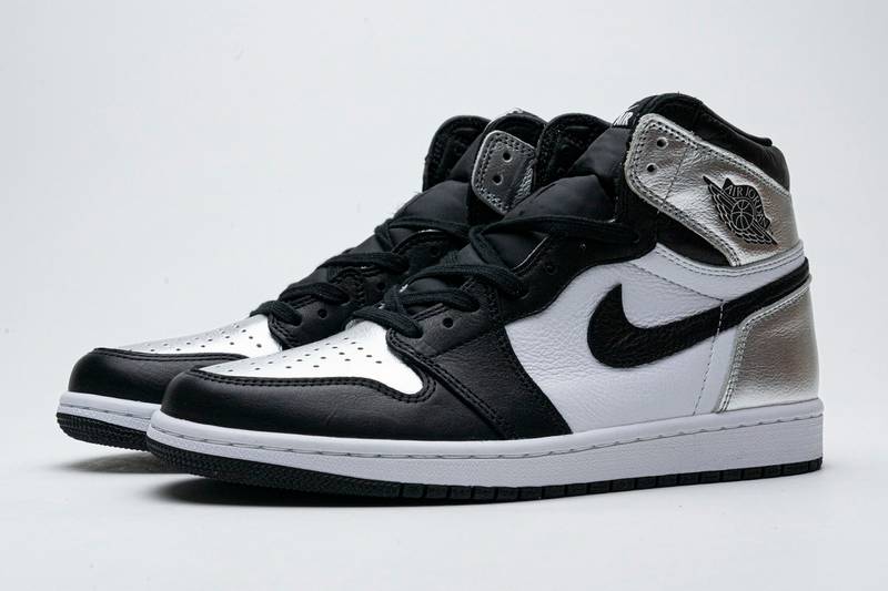 Air Jordan 1 High OG Metallic Silver