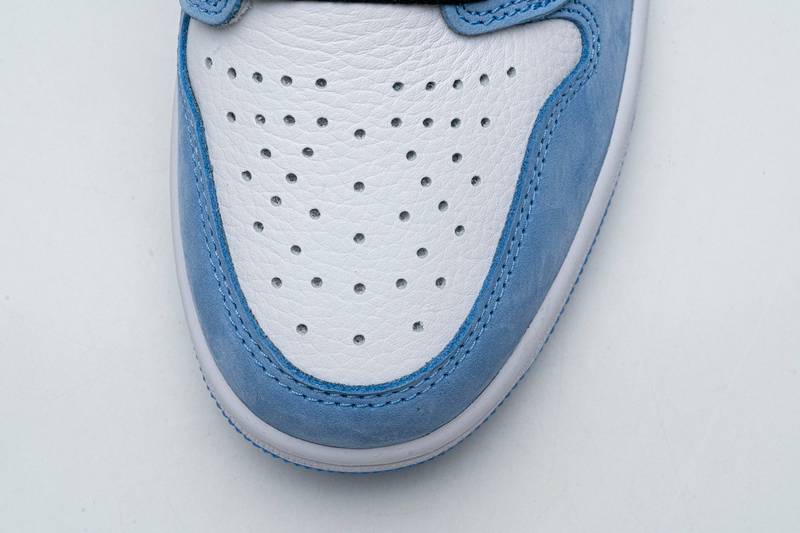 Air Jordan 1 High OG University Blue