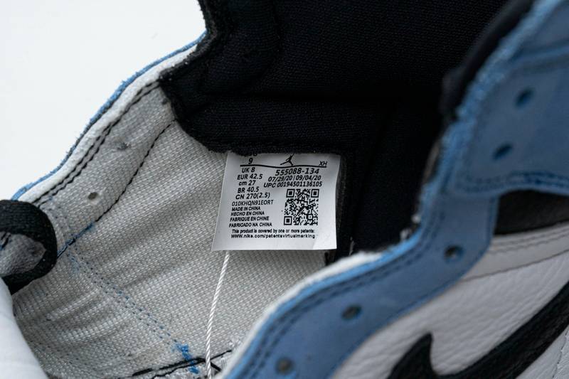 Air Jordan 1 High OG University Blue