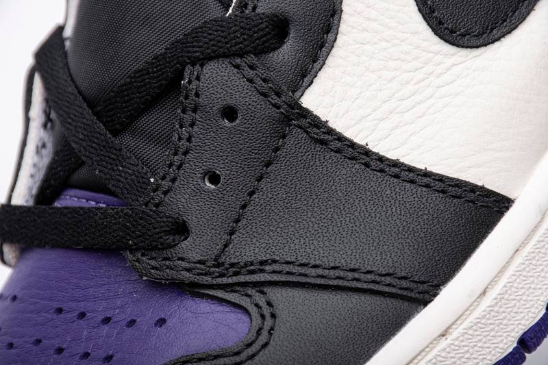 Air Jordan 1 High Retro Court Purple