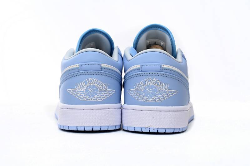 Air Jordan 1 Low Aluminum