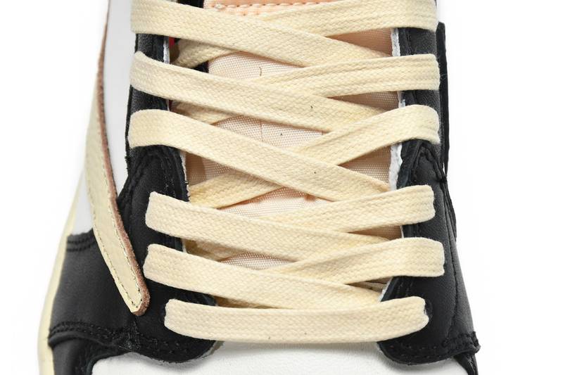 Air Jordan 1 Low Black Red x Travis Scott