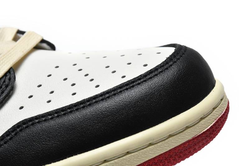 Air Jordan 1 Low Black Red x Travis Scott