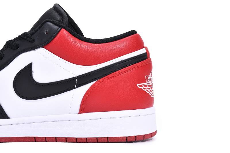 Air Jordan 1 Low Bred Toe