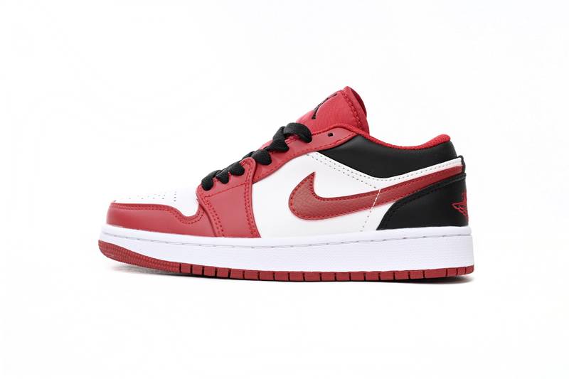 Air Jordan 1 Low Bulls