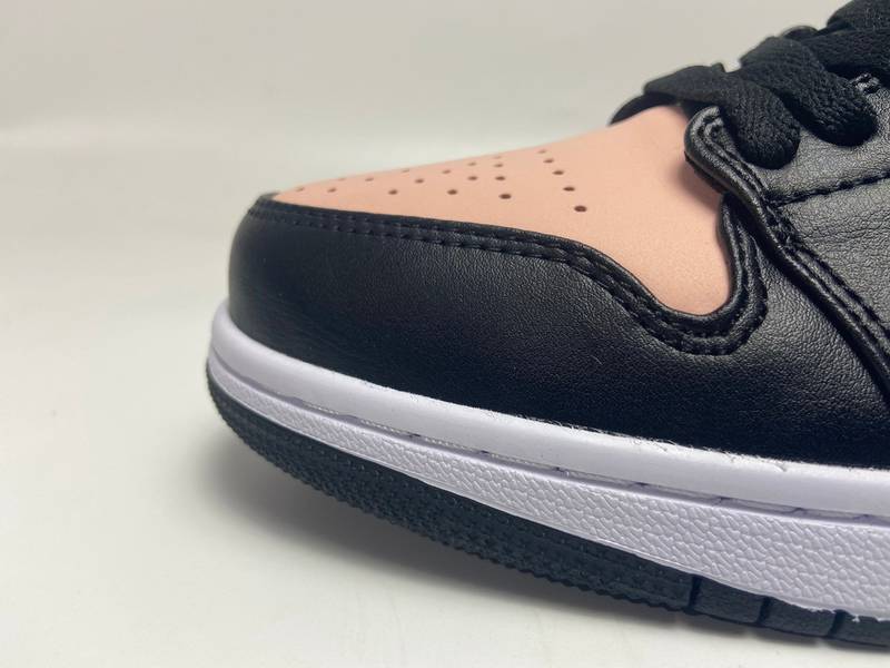 Air Jordan 1 Low Crimson Tint​