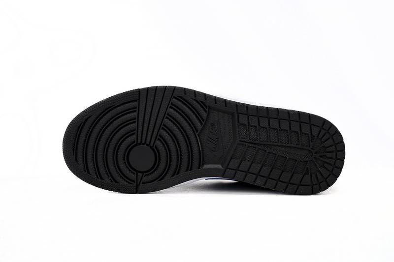 Air Jordan 1 Low Dark Concord