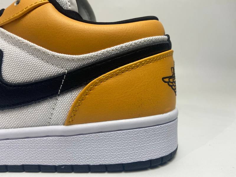 Air Jordan 1 Low Laser Orange (W)