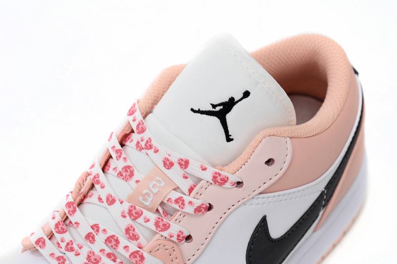 Air Jordan 1 Low Light Arctic Orange Pink