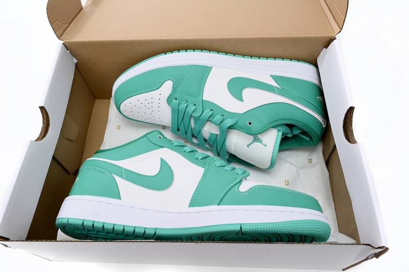 Air Jordan 1 Low New Emerald