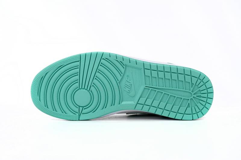 Air Jordan 1 Low New Emerald