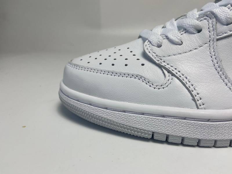Air Jordan 1 Low OG Neutral Grey