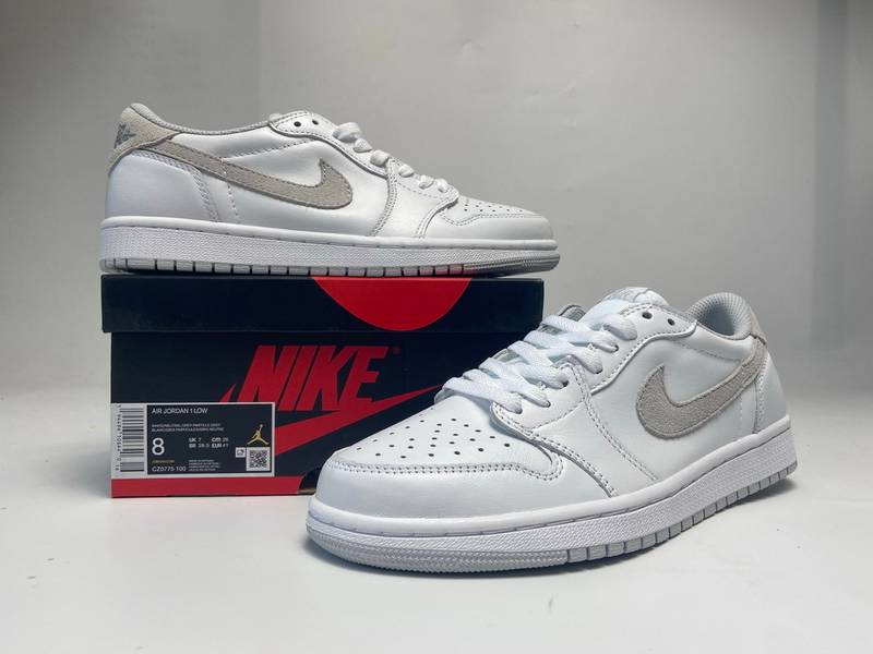 Air Jordan 1 Low OG Neutral Grey
