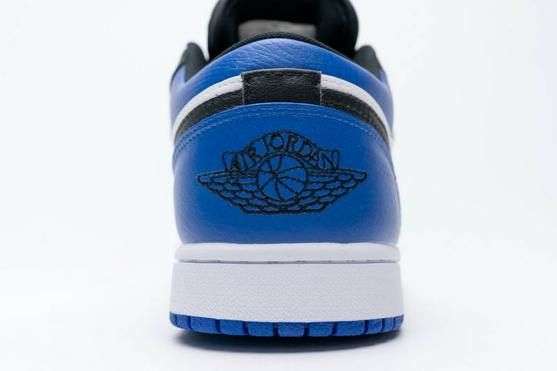 Air Jordan 1 Low Royal Toe