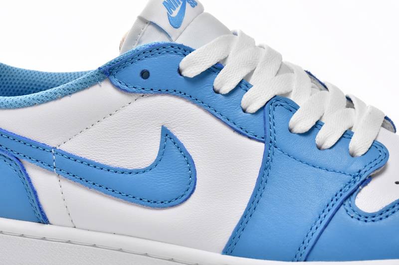 Air Jordan 1 Low SB UNC